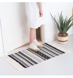 2022 Boho Style Home Decor Black Geometric Pattern Carpet Custom Silk Printing Floor Mat And Rugs For Living Room 