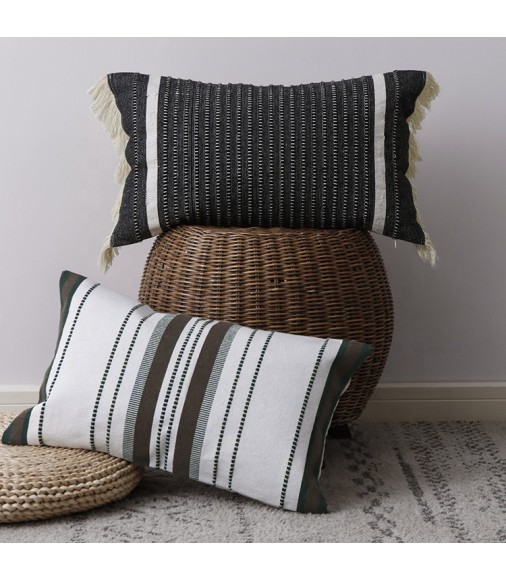 2022 New Arrivals Home Decor Rustic Farmhouse Living Room Sofa Chair Basic Black Woven Jacquard Stripe Decorative Pillow Cover 