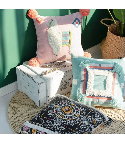 Wholesale Custom Printed Pillow Cover Car Decorative Tufted Throw Pillow Case With Tassels 
