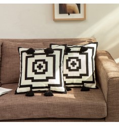 Hot Selling High Quality Wholesale Living Room Sofa Decor Geometric Pillow Cover Soft Couch Pattern Hand Embroidery Pillow Cover 