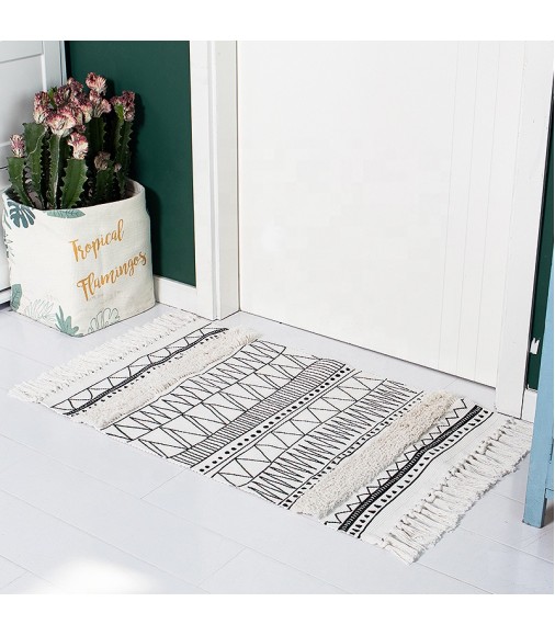 Hot Selling Boho Black White Printed Floor Mat Living Room Decor Custom Nordic Outdoor Hand Tufted Boho Area Rugs 