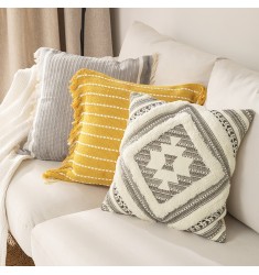 New Christmas Fashion Tufted Boho Luxury Throw Pillow Covers European Cream Cushion Covers Decorative Home Throw Pillowcase 