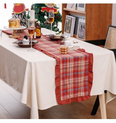 2022 Chinese New Year Festival Decorations 100% Cotton Woven Red Yarn Dyed Plaid Table Runner For Table Decor 