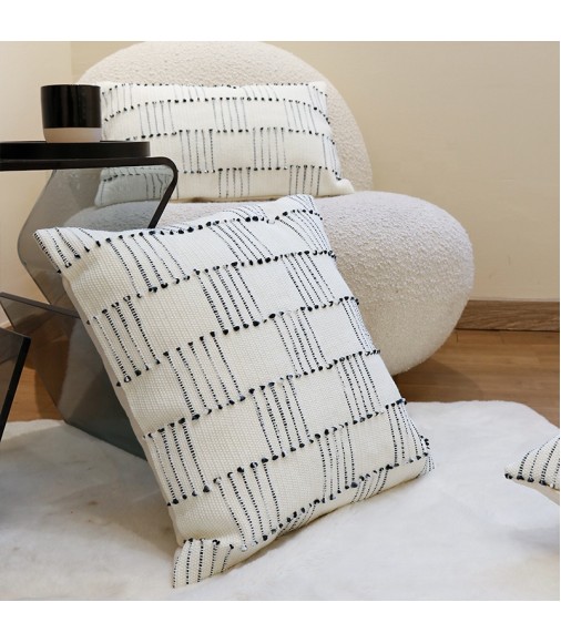 New Arrivals Boho Vibe Fashion Cotton Woven Jacquard Washable Black And White Pillow Covers 18 X 18 For Home Decor 