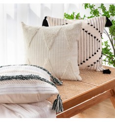 Best Selling Rts In Stock White Soft Touch Boho Lumbar Tufted Cushion Covers Washable Bohemian Pillow Case Covers 