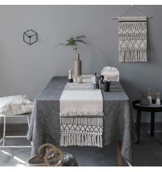 Hot Selling Boho Farmhouse Home Table Decor Tufted Unique Geometric Design Cotton Woven White Handmade Tufted Bar Table Runner 