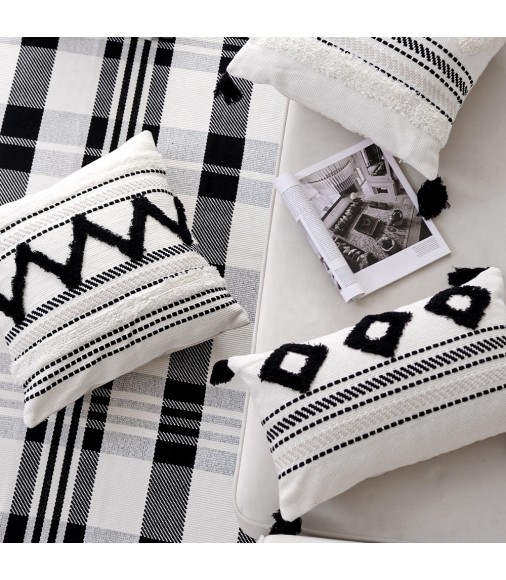 Nordic Style Moroccan Cushion Cover Black White Cotton Woven Jacquard Handmade Tufted Pattern Tassel Kilim Pillow Cover Case 