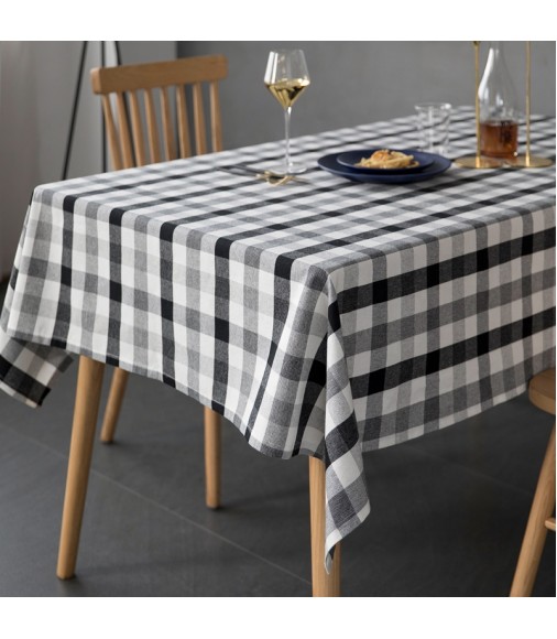 High Quality Black And White 100% Cotton Jacquard Rectangular Table Cloth Nordic Christmas Buffalo Plaid Tablecloth 