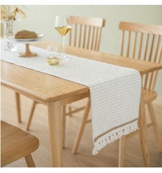 Hot Selling Modern Design Premium Cotton Woven Yarn Dyed Solid Handmade Tassel Jacquard Dining Table Decor Table Runner 