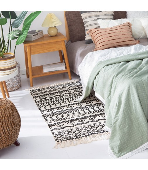 Hot Selling High Quality New Products Black Geometric Pattern Morocco Tribal Bathroom Non