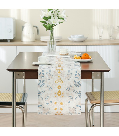 MOCOFO Floral Print Table Runner and Placemat Set - Botanical Design for Dining Table Decor