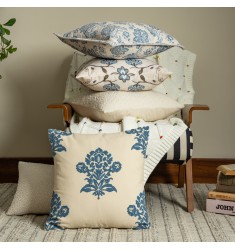 MOCOFO Floral Medallion Throw Pillow Cover, Botanical Decorative Cushion Case for Sofa, Bed, Living Room Accent
