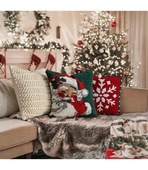 MOCOFO Christmas Santa Claus Tufted Pillow Cover 18x18